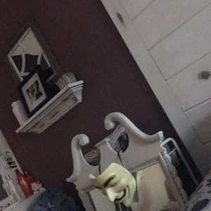 Meet your Posher, Debbie